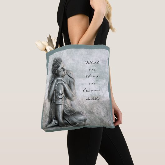 Peaceful Silver Buddha met citaat Tote Bag (Dichtbij)