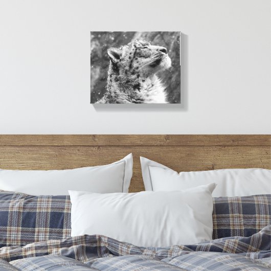 Peaceful Snow Leopard Canvas Afdruk (Insitu (Slaapkamer))