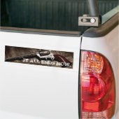 PEACEMAKER, HET EINDE NU ALLEMAAL. BUMPERSTICKER (Op Truck)