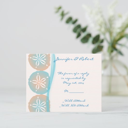Peach and Blue Sand Dollars-reactiekaart RSVP Kaartje (Staand voorkant)