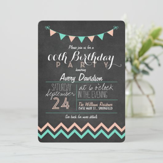 Peach and Mint Green Chalkboard verjaardagsfeestje Kaart (Staand voorkant)