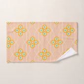 Peach background hexagonal floral pattern  bad handdoek (Handdoek)