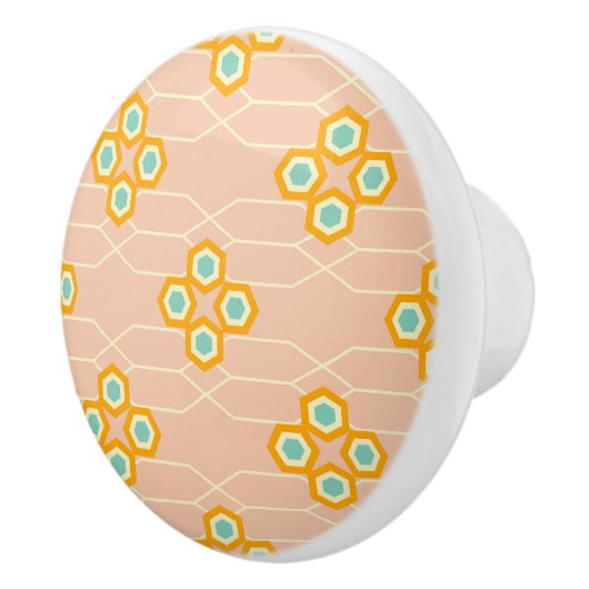 Peach background hexagonal floral pattern  keramische knop (Rechts)
