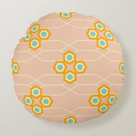 Peach background hexagonal floral pattern  rond kussen