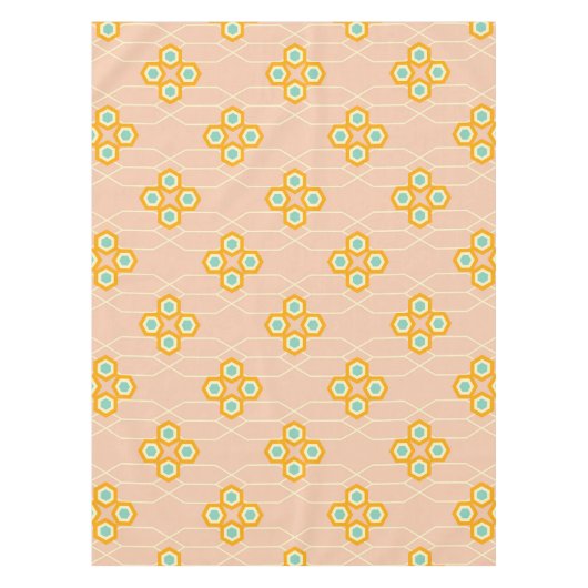 Peach background hexagonal floral pattern  tafelkleed (Voorkant)