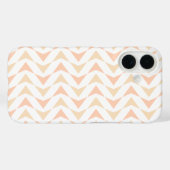 Peach Chevron Geometric Pattern iPhone 16 Case (Achterkant (horizontaal))