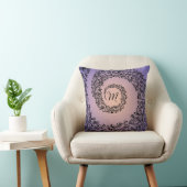Peach en Paarse Damask Monogram Kussen (Stoel)