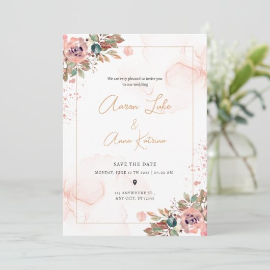 Peach Floral Elegant Moderne Wedding Uitnodiging (Staand voorkant)