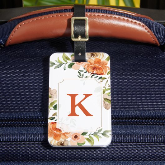 Peach Floral Monogram Bagagelabel (Voorkant Insitu 2)