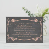 Peach Flourish Chalkboard Afstuderen Invite Kaart (Staand voorkant)