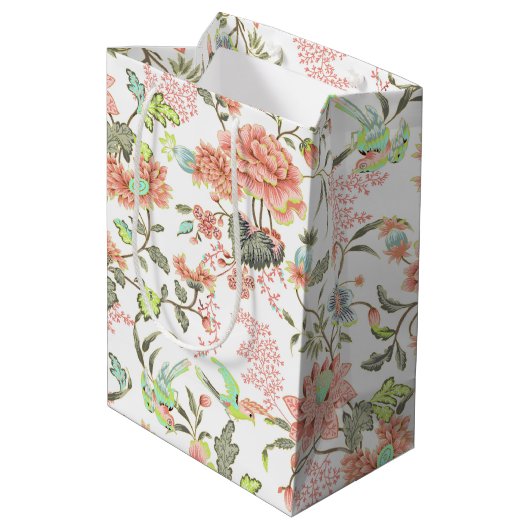 Peach Flowers and Hummingbird Medium Gift Bag Cadeauzakje (Achterkant Gekanteld)
