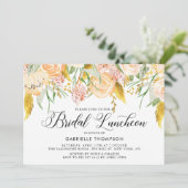 Peach Flowers Gold Leaves Bridal Luncheon Kaart (Staand voorkant)