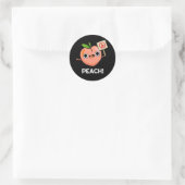 Peach Funny Peace Fruit Pun Dark BG Ronde Sticker (Tas)