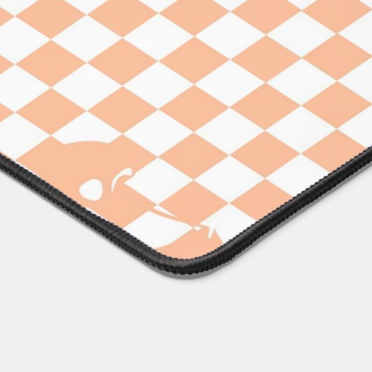 Peach Fuzz Cherry Gingham Pattern Bureaumat (Hoek)
