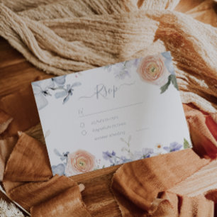 Peach Fuzz Dusty Blue Trendy bruiloft RSVP Kaartje