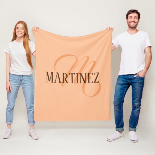 Peach Fuzz Elegante gepersonaliseerde naam Fleece Deken (In situ)