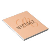 Peach Fuzz Elegante gepersonaliseerde naam Notitieblok (Schuin)
