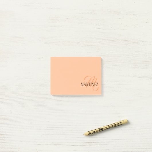Peach Fuzz Elegante gepersonaliseerde naam Post-it® Notes (Op bureau)