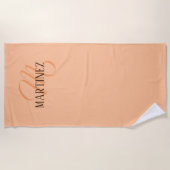 Peach Fuzz Elegante gepersonaliseerde naam Strandlaken (Voorkant)