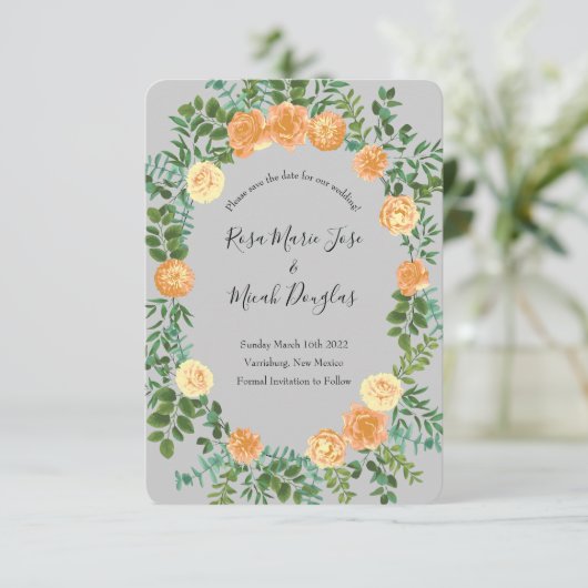 Peach Gray Wedding Spring Floral Kaart (Staand voorkant)