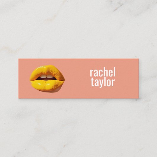 Peach Lips Modern Professional Mini Visitekaartje (Voorkant)