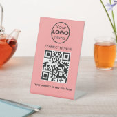 Peach Minimalistische zakelijke Logo en QR-code Reclamebord Met Voetstuk (Insitu)