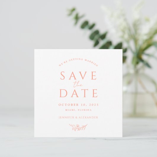 Peach Monogram Bruiloft Save The Date Kaart (Staand voorkant)