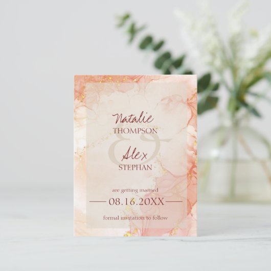 Peach Oranje Gold Marble Effect Elegant Wedding Aankondigingskaart (Staand voorkant)