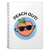 Peach out Funny Fruit Pun Notitieboek (Voorkant)