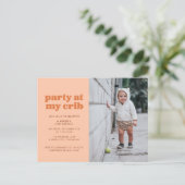 Peach party in My Wieg 1st Birthday Party Invitati Briefkaart (Staand voorkant)