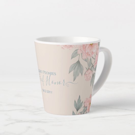 Peach Peonies Sage Floral budget Weddenschap Latte Mok (Rechterhoek)