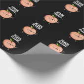 Peach Please Funny Fruit Pun Dark BG Cadeaupapier (Hoek)