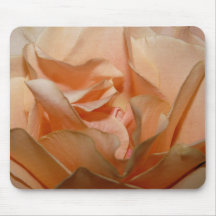 Peach Roos Petals mousepad