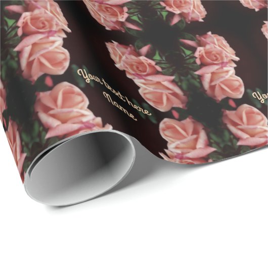 Peach Roos Trio Floral  gepersonaliseerd Cadeaupapier (Rol Hoek)