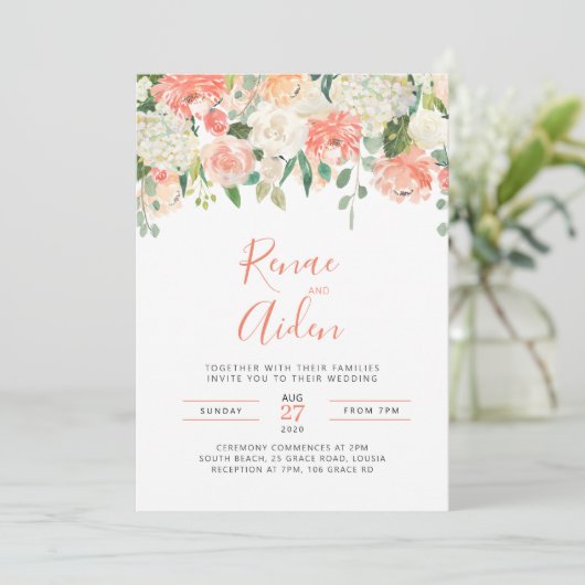 Peach Roze en witte bloemenbruiloft uitnodiging (Staand voorkant)