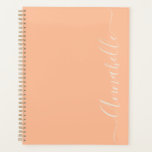 Peach script typografie naam planner<br><div class="desc">Moderne perzik persoonlijke planner. Gebruik de optie personaliseren om uw eigen naam of tekst tussen de twee vierkantjes toe te voegen (als u de wervelingen aan een van beide uiteinden wilt houden). Neem rechtstreeks contact met mij op als u meer hulp nodig hebt bij het aanpassen.</div>