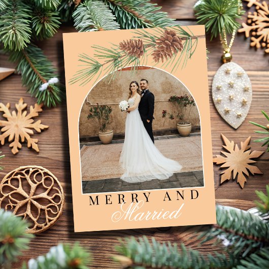 Peach Winter Pine Merry & Married Photo Christmas Feestdagenkaart