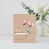 Peachy Beige Waterverf Floral Wedding RSVP Kaart (Staand voorkant)