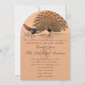 Peachy Coral Peacock Wedding Invitations Kaart (Voorkant)
