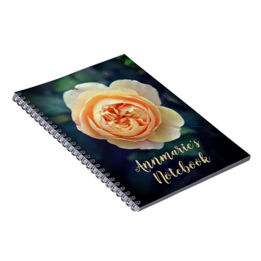 Peachy Oranje Garden Roos Flower Personalized Notitieboek (Rechterzijde)