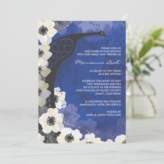 Peacock & Anemone Flowers Bat Mitzvah Uitnodiging (Staand voorkant)