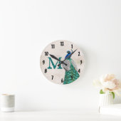 Peacock Bird Feather Monogram Initial Wall Clock Ronde Klok (Huis)