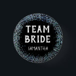 Peacock Blue Glitter Team Bride Naam Black Ronde Button 3,2 Cm<br><div class="desc">Peacock Blue Glitter Team Bride naam Black. Glitzy leuk voor je vrijgezellenfeest,  als je nacht of vrijgezellenfeest hebt. Pas de naam eenvoudig aan.</div>