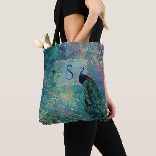  Peacock Collage Monogram Tote Bag (Dichtbij)