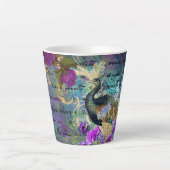 Peacock en bloemen latte mok (Voorkant)