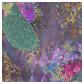 Peacock en bloemen op Paars Stof (Close Up)