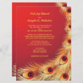 Peacock Feather Elegant Red Wedding Invitation Kaart (Voorkant / Achterkant)