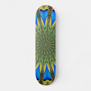 Peacock Feather Kaleidoscoop 3 Skateboard