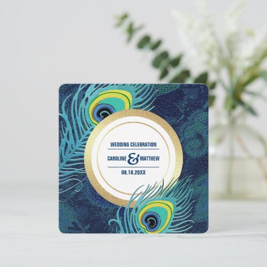 Peacock Feather Navy Blue Gold Wedding Kaart (Staand voorkant)
