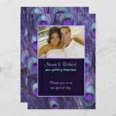 Peacock Feather Paarse - foto bruiloft uitnodiging (Voorkant / Achterkant)